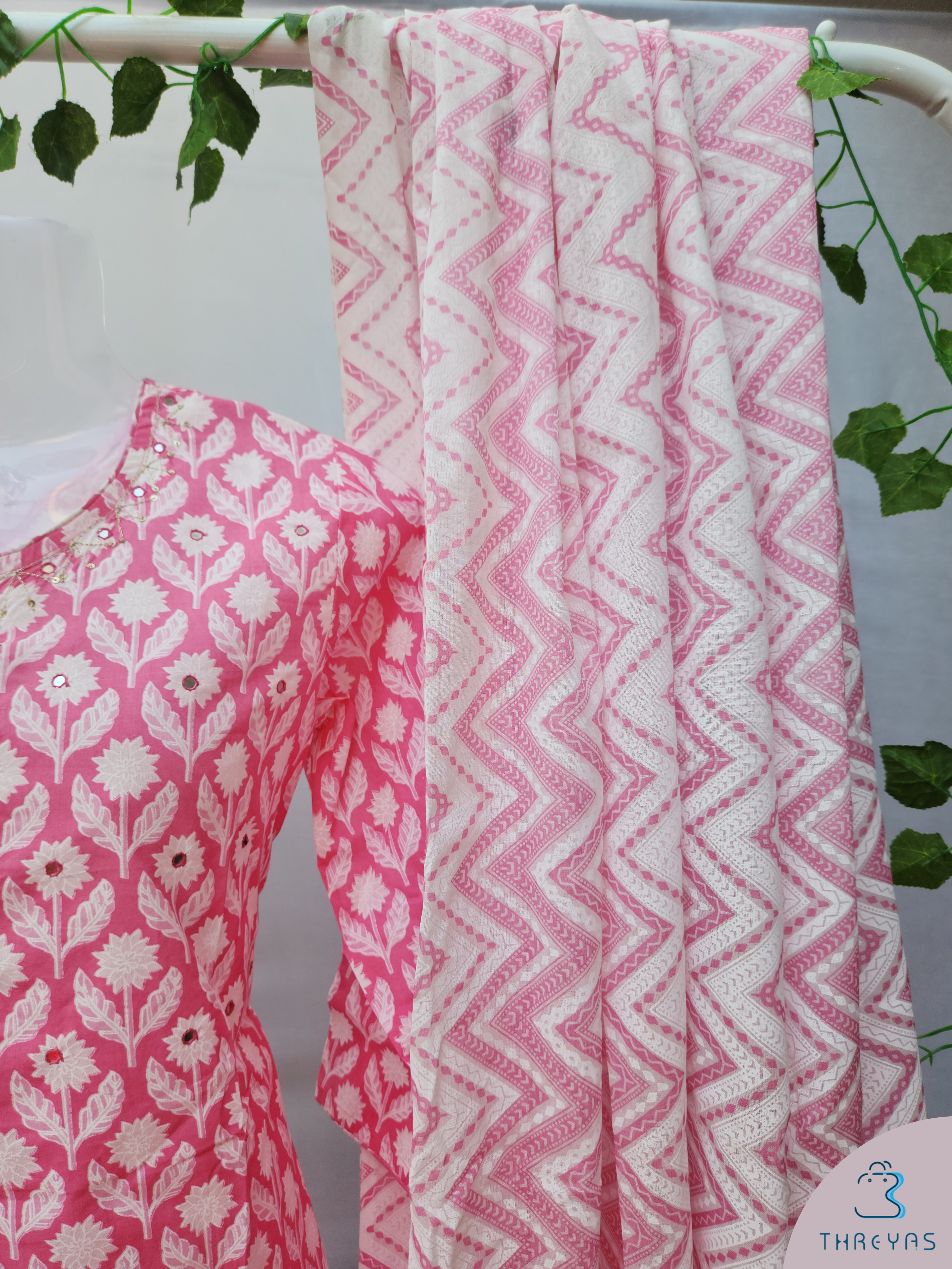 White and Pink Cotton Kurthis Set for women | Stylish Kurthis & Kurtis Sets for Women | Threyas