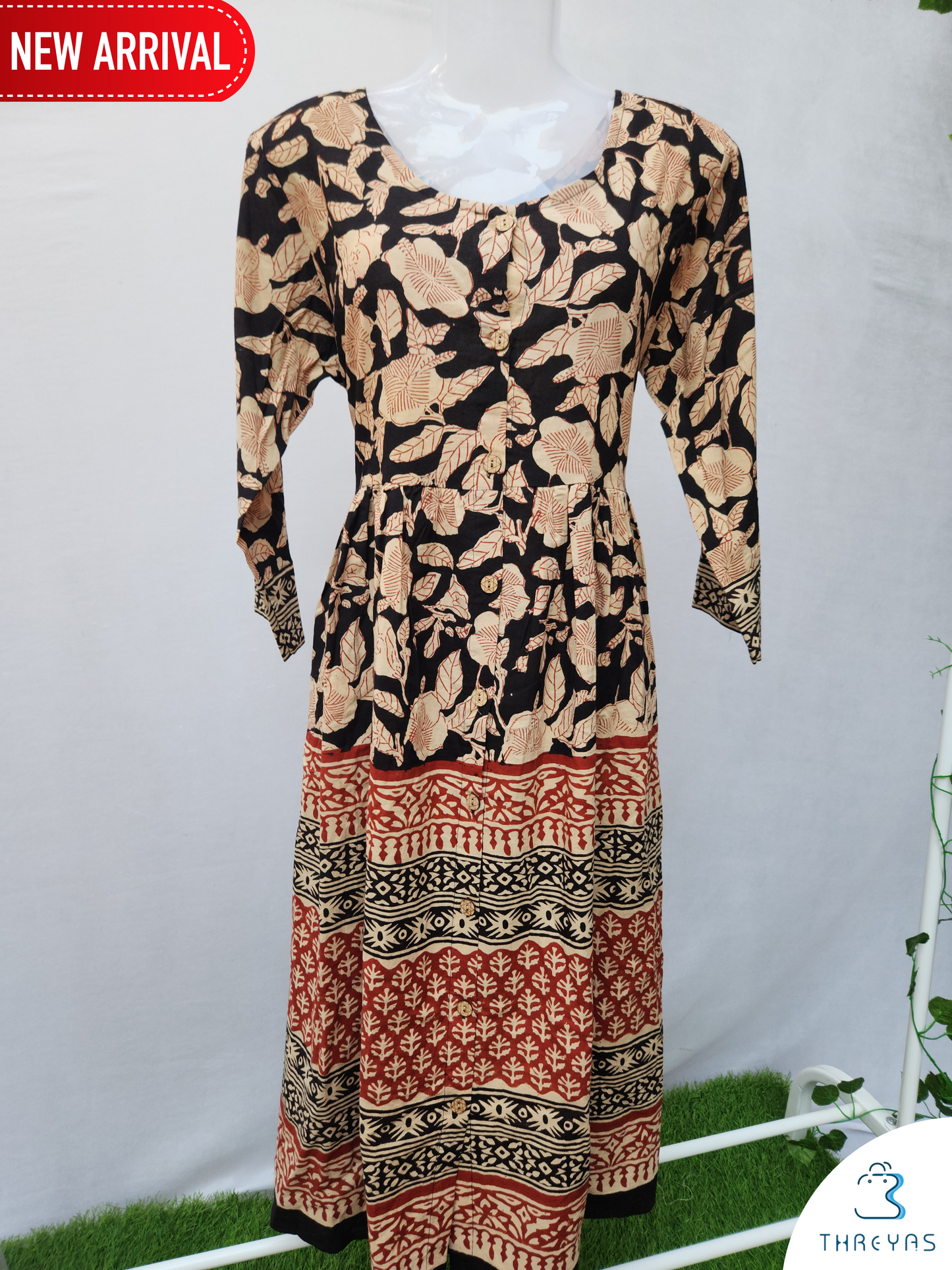 Cream Ajrak Printed Kurti  |Cream Ajrak Printed Kurti for women | Threyas 