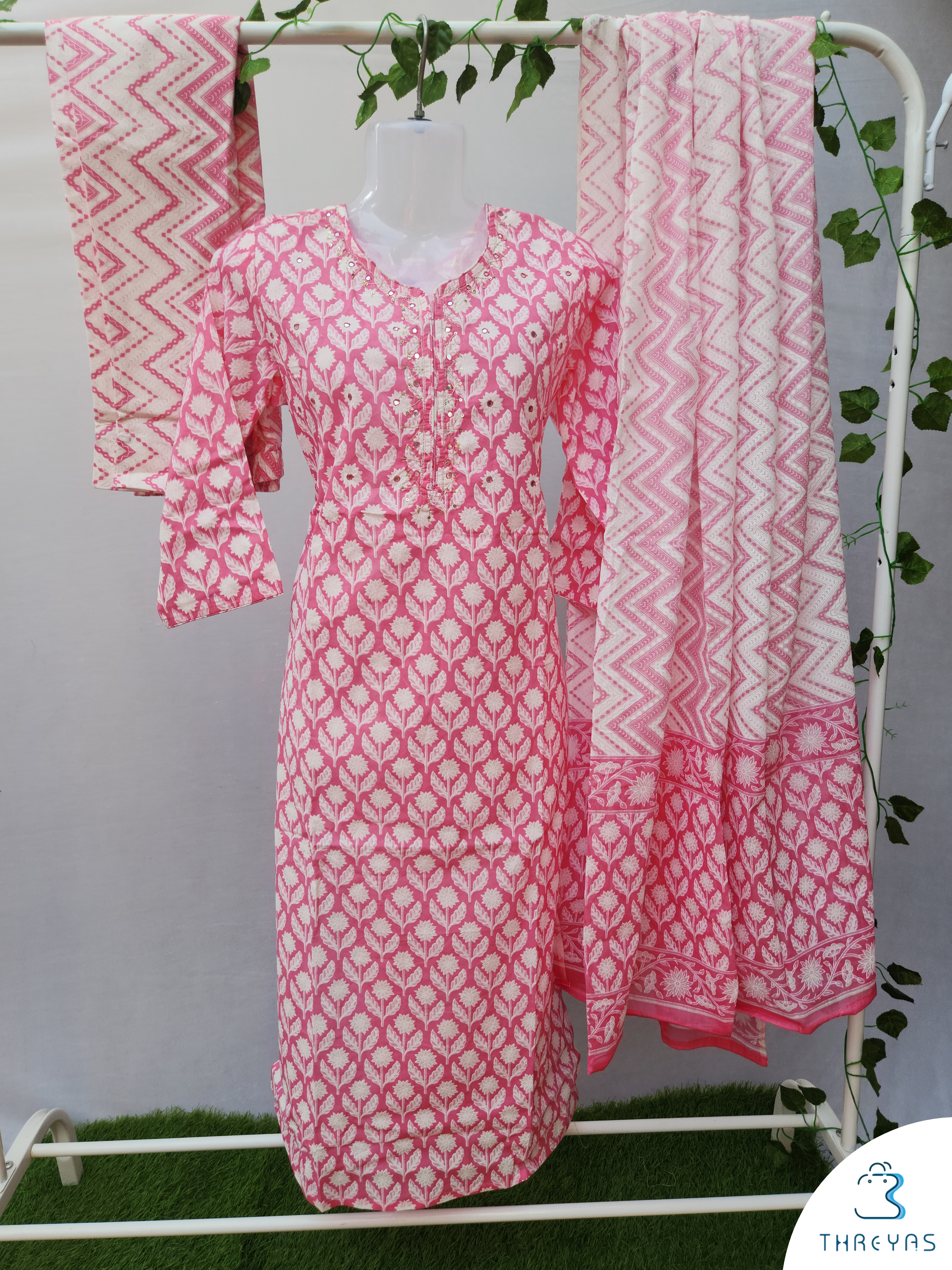 White and Pink Cotton  Kurthis Set for women |  Stylish  Kurthis &  Kurtis Sets for Women  | Threyas 