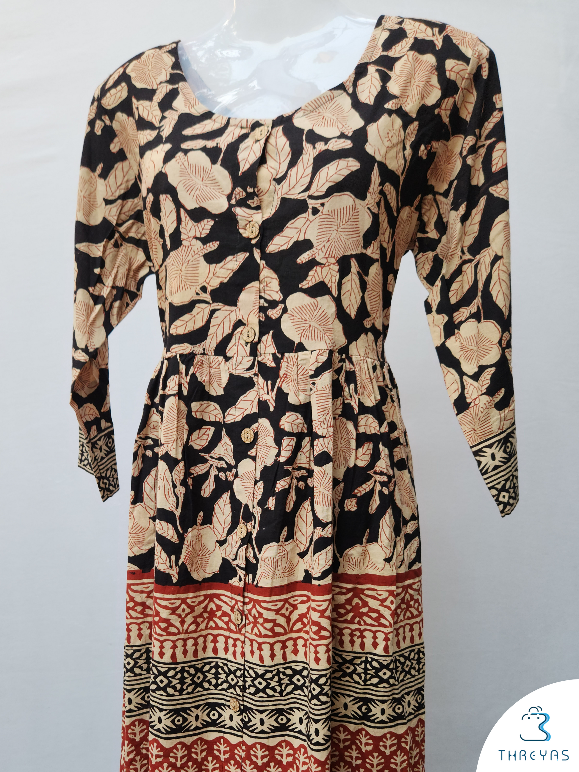 Cream Ajrak Printed Kurti |Cream Ajrak Printed Kurti for women | Threyas 