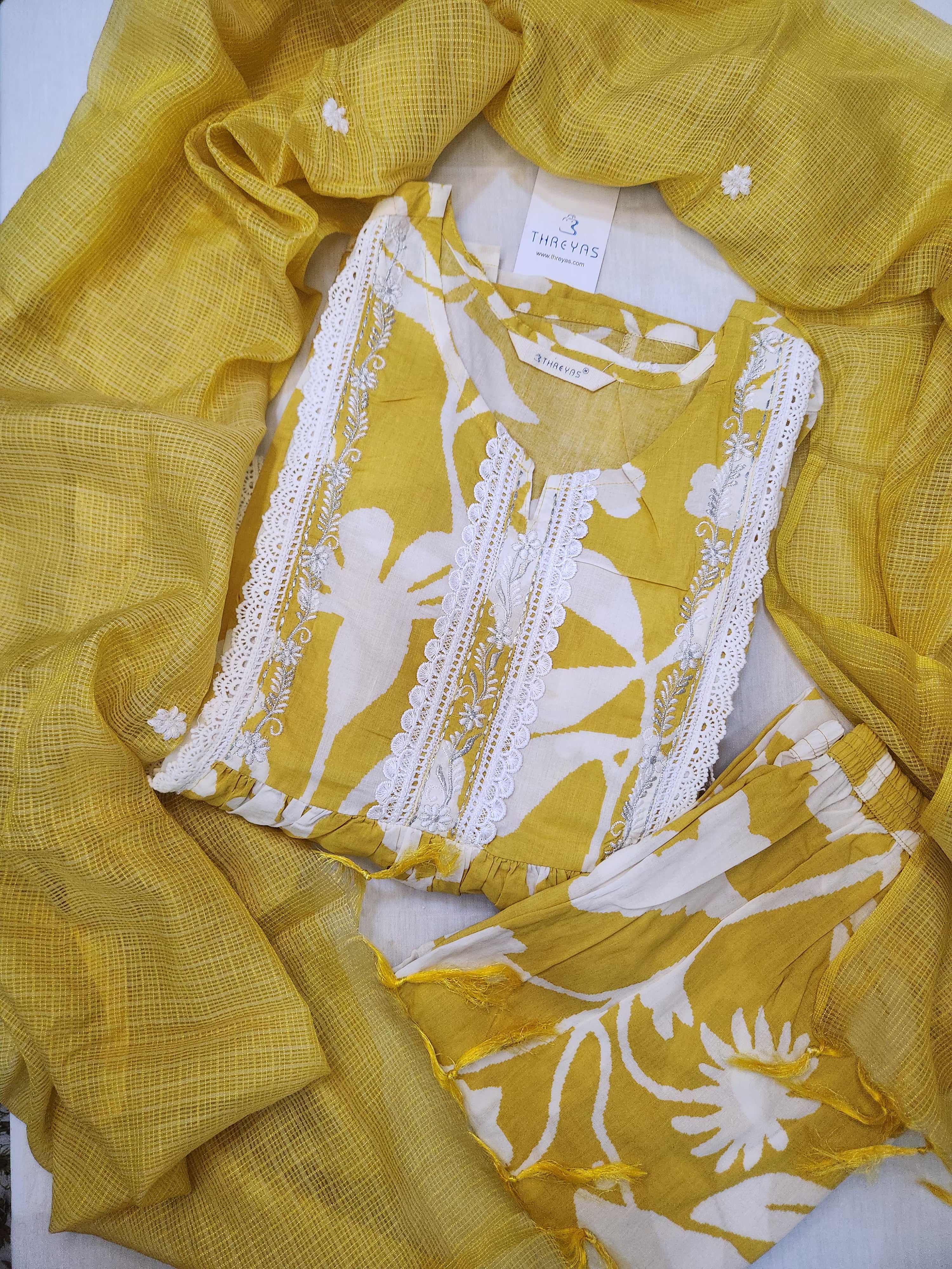 Yellow Floral Printed Kurta Set with Dupatta Lace Detailing for Women